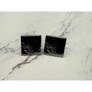 Sleek Silver Square Cufflinks with Subtle Leaf Design